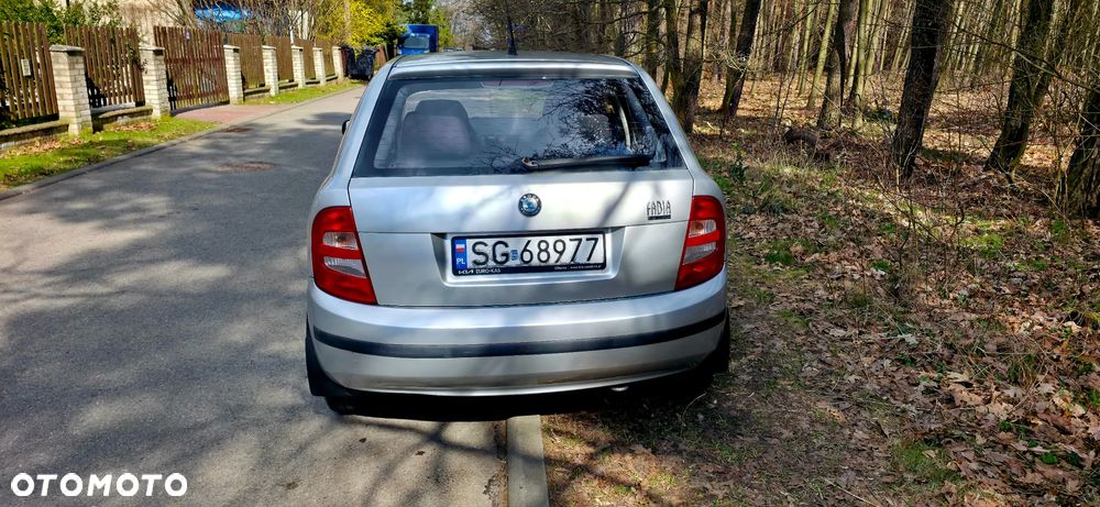 Skoda Fabia 1.2 HTP Fresh - 2