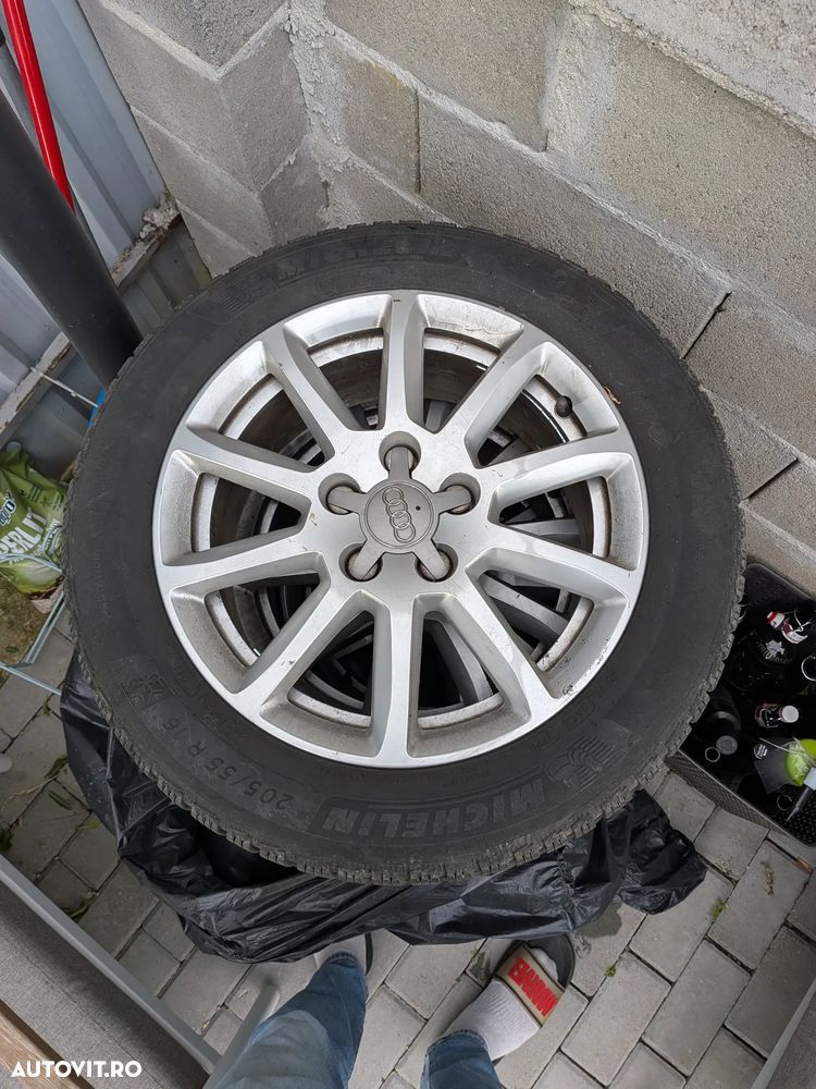 Audi A4 Limuzina 2.0 TDI B8 - 21