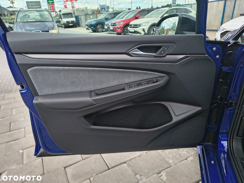 Volkswagen Golf 2.0 TSI 4Motion R DSG - 16