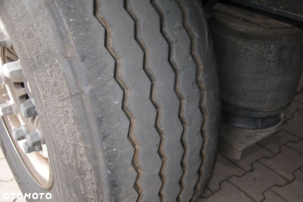 Wielton Podnoszona oś, SAF - 15