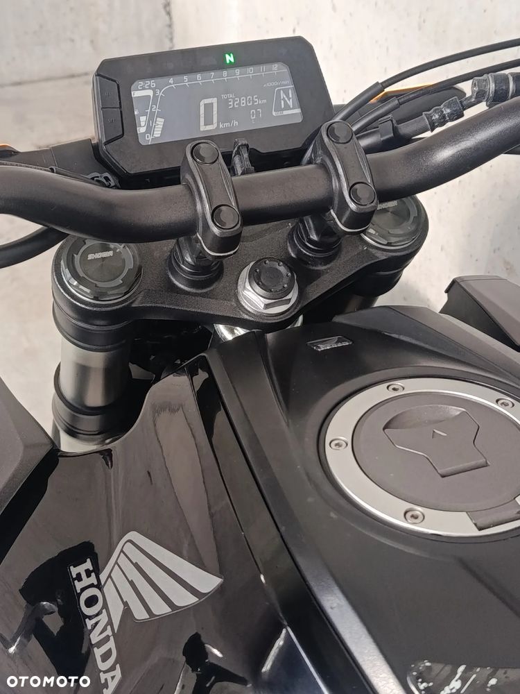 Honda CB - 25