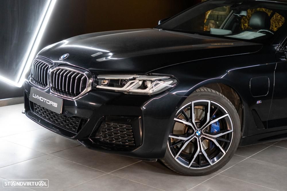 BMW 530 e Pack Desportivo M - 6