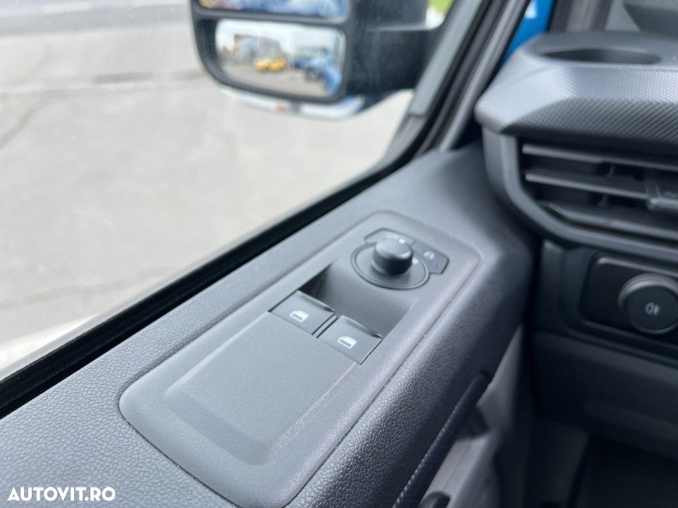 Ford Transit Custom - 23