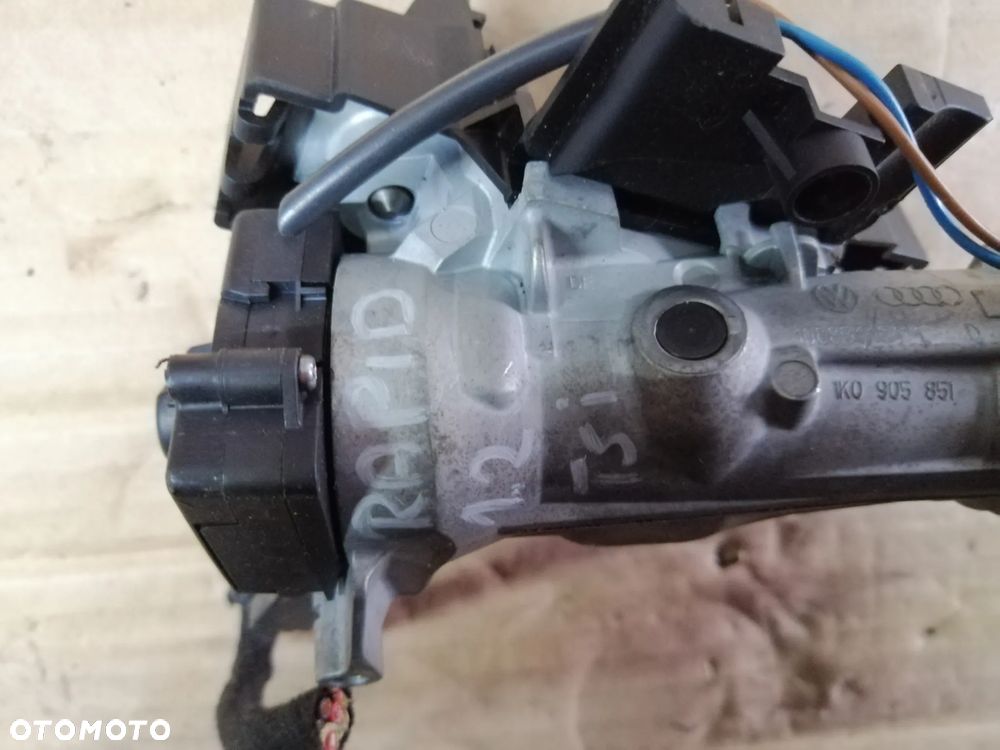 Skoda Rapid 1.2 86KM CBZ CBZA CBZG zestaw startowy komputer Continental 03F906070HA 5WP44882 stacyjka immo moduły licznik i inne - 15