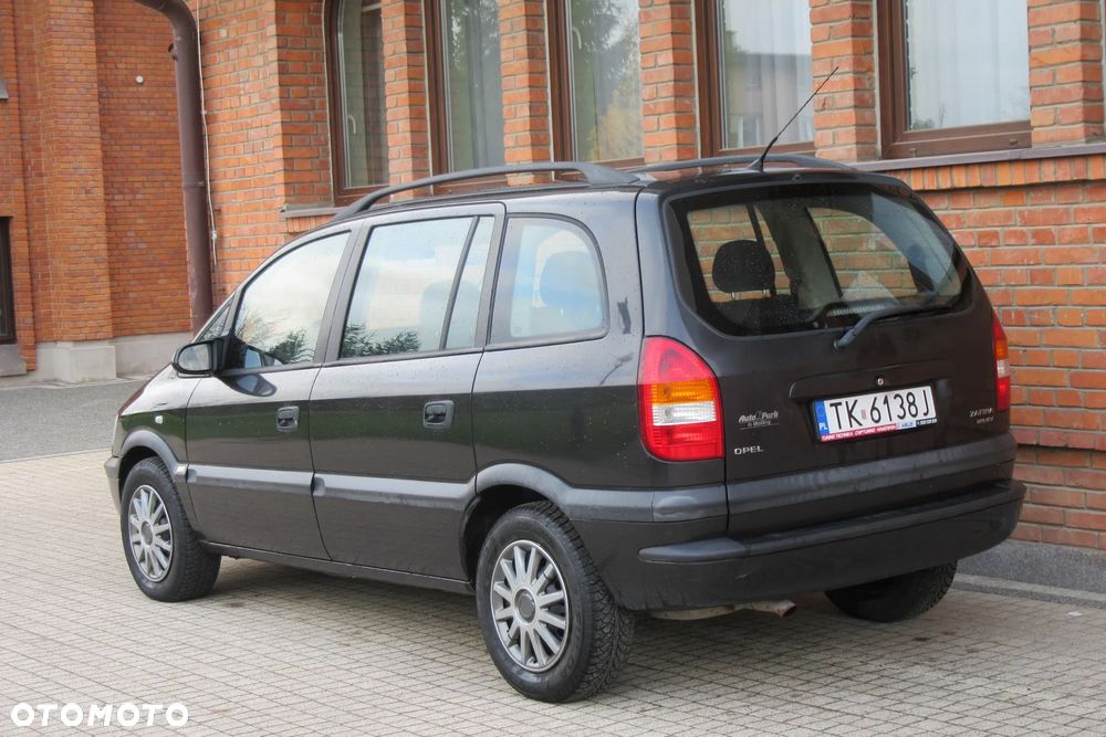 Opel Zafira - 3