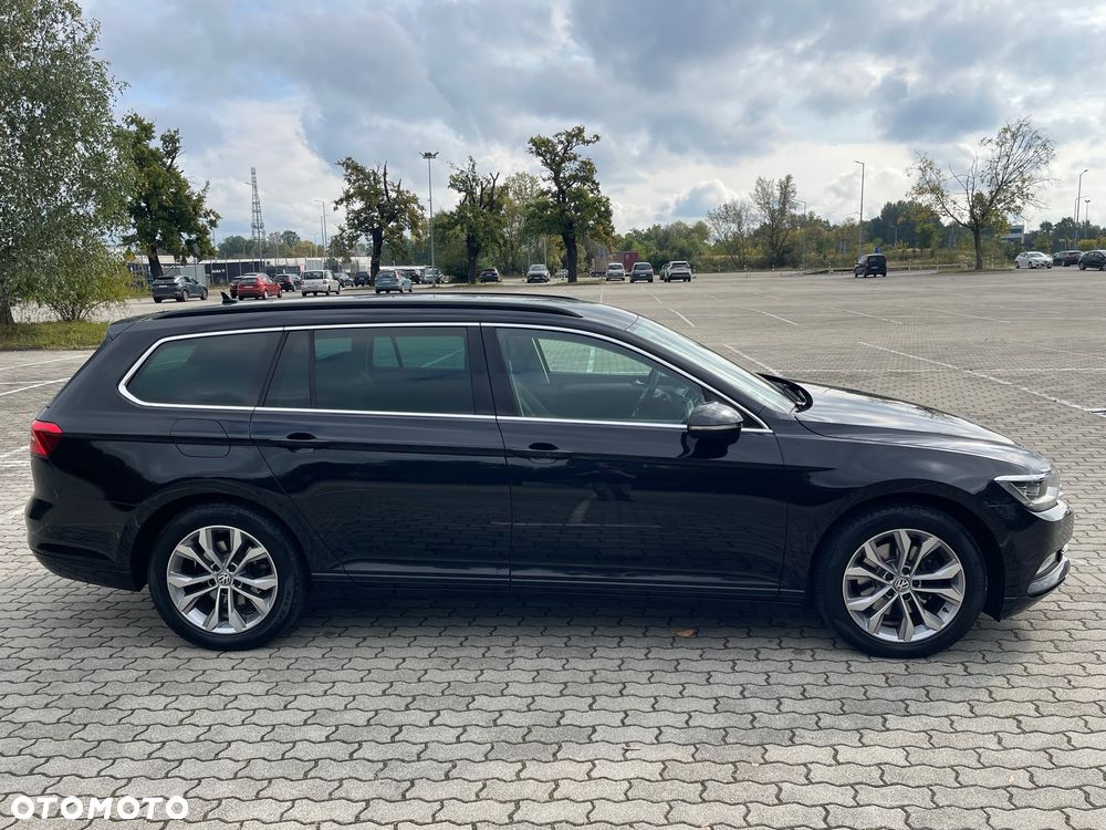 Volkswagen Passat 2.0 TDI Business DSG - 9