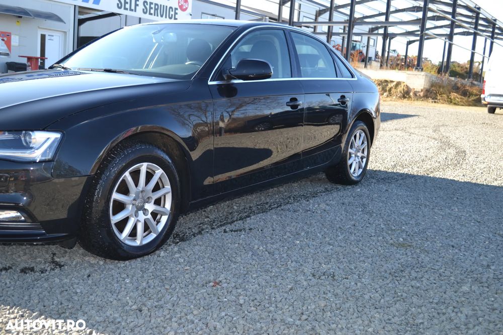 Audi A4 2.0 TDI Multitronic - 9