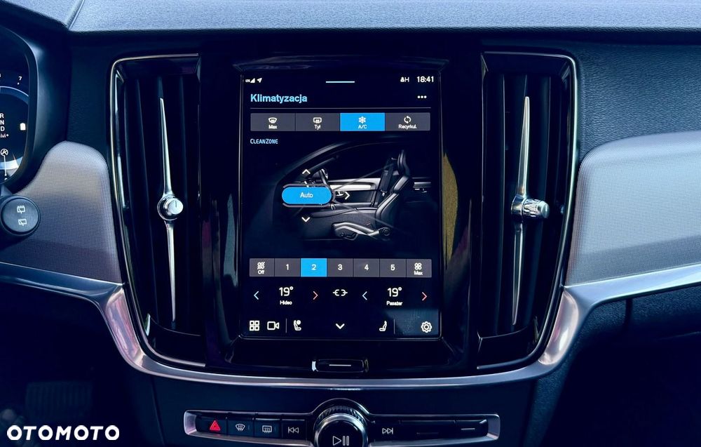 Volvo V90 B4 B Momentum Pro - 26