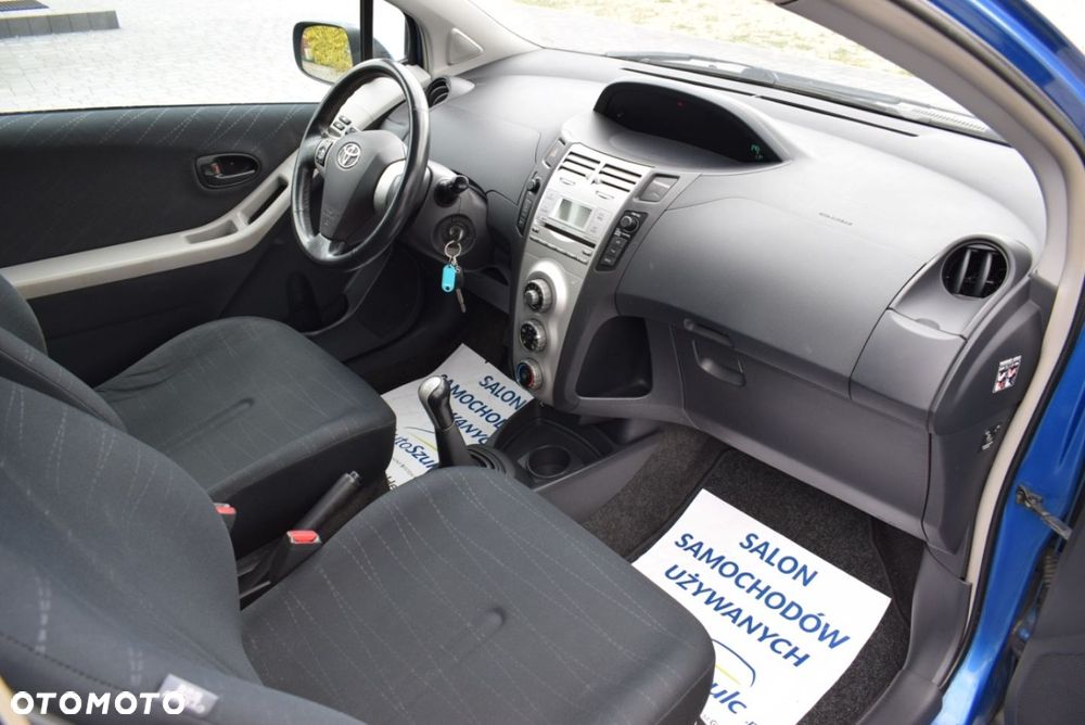 Toyota Yaris - 20