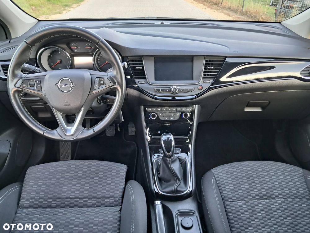 Opel Astra 1.4 Turbo Business - 16