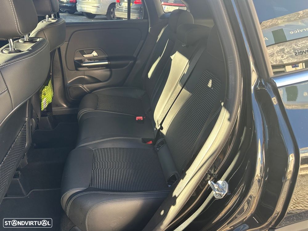 Mercedes-Benz GLA 250 e Style - 12