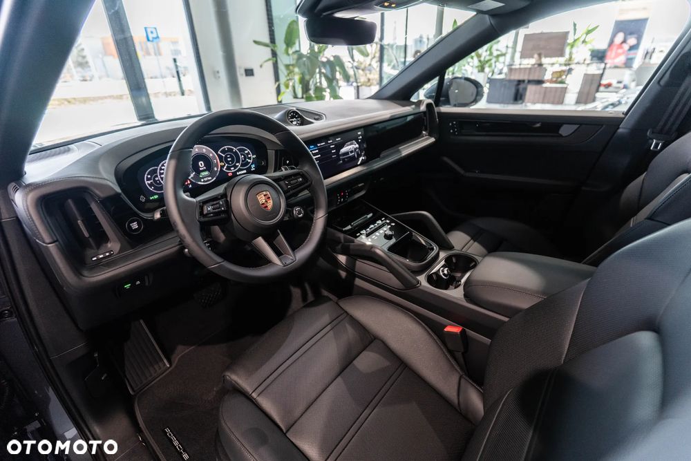 Porsche Cayenne E-Hybrid PHEV Black Edition - 8
