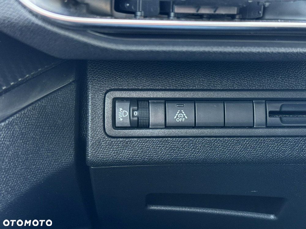 Peugeot 5008 - 32
