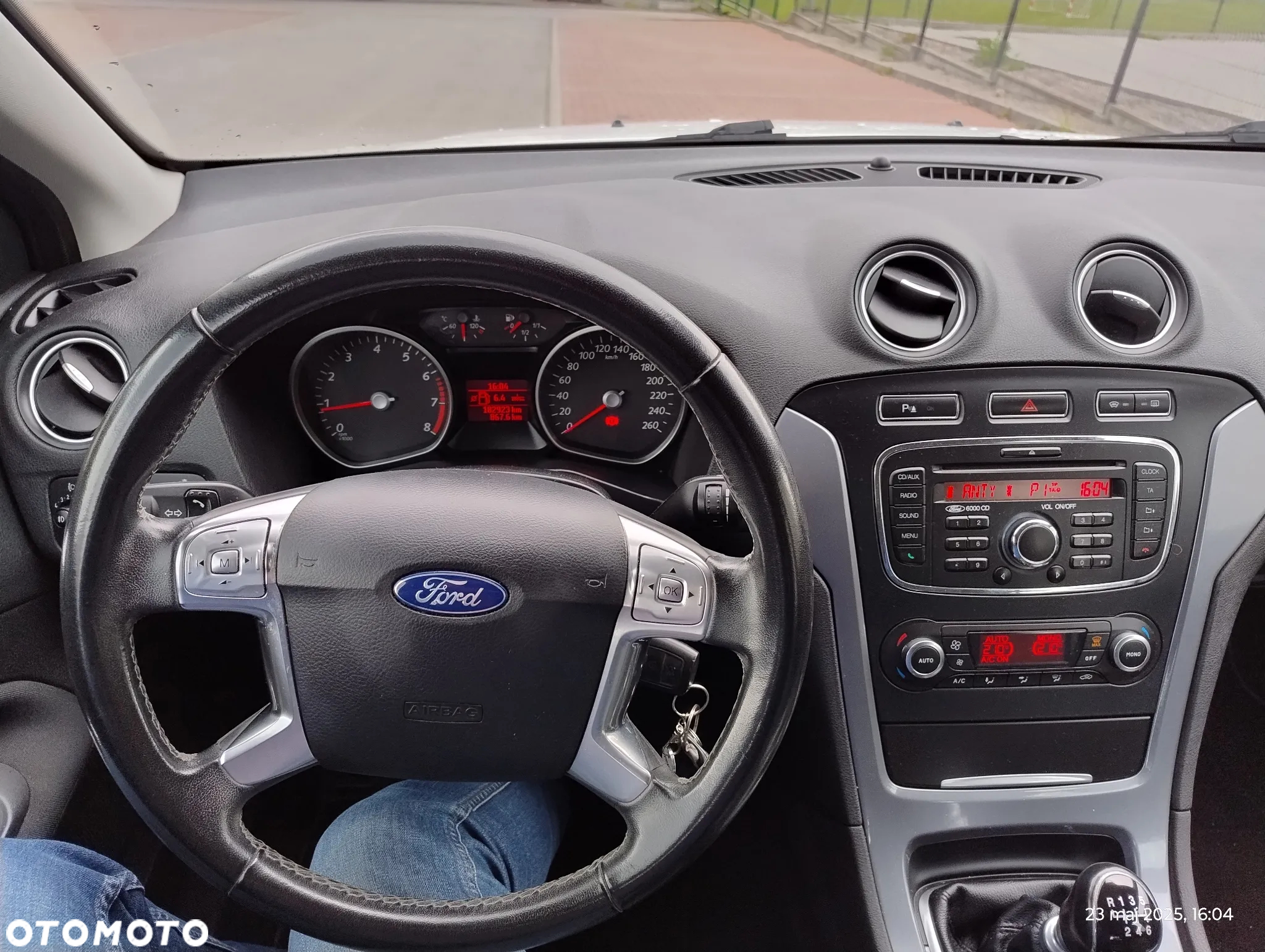 Ford Mondeo - 7