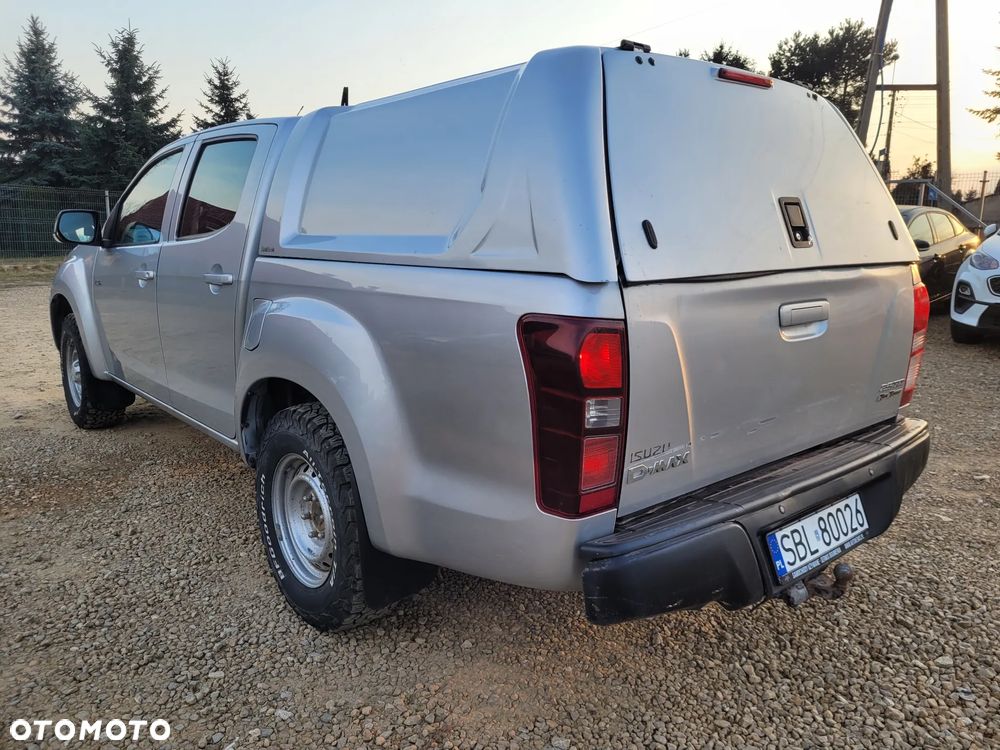 Isuzu D-Max - 4