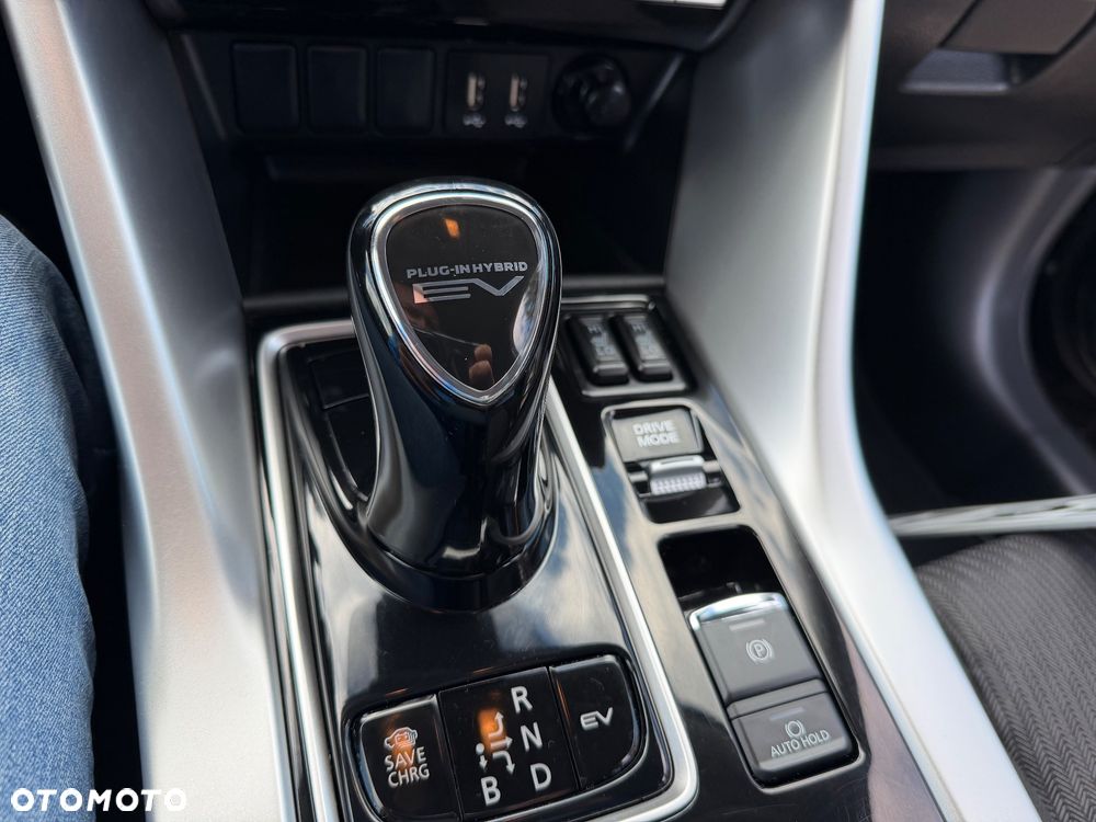 Mitsubishi Eclipse Cross 4WD Select - 27