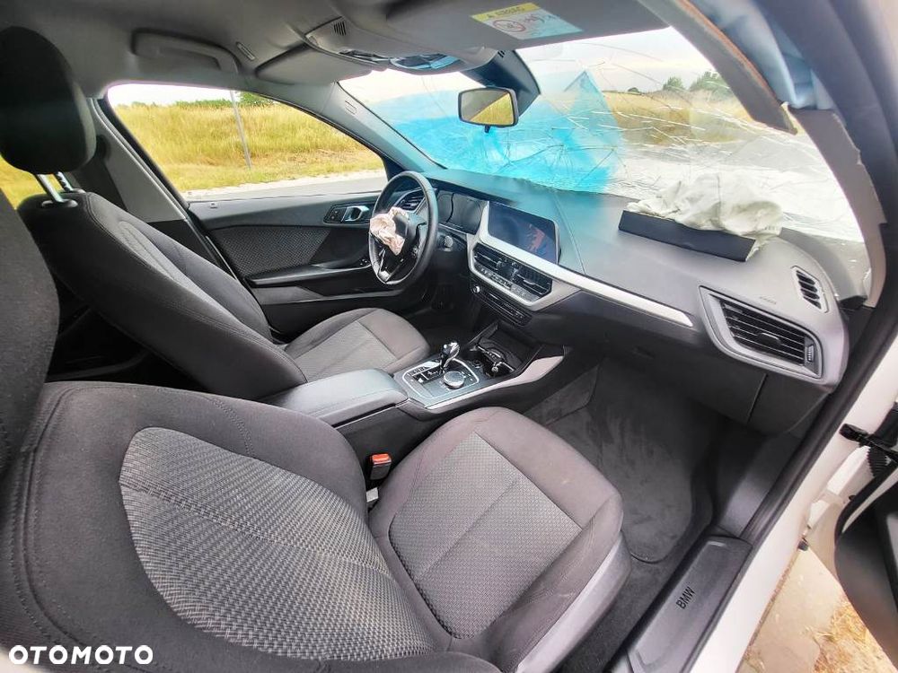 BMW Seria 1 118i Advantage - 12