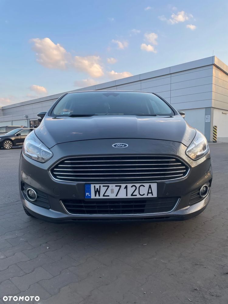 Ford S-Max 2.0 TDCi Titanium PowerShift - 4