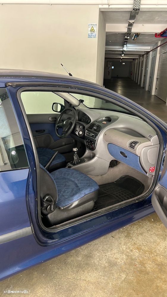 Peugeot 206 1.1 XR - 5