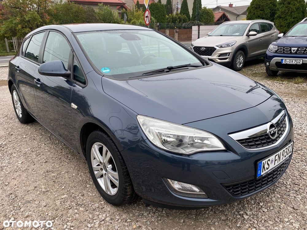 Opel Astra 1.4 Turbo Design Edition - 8