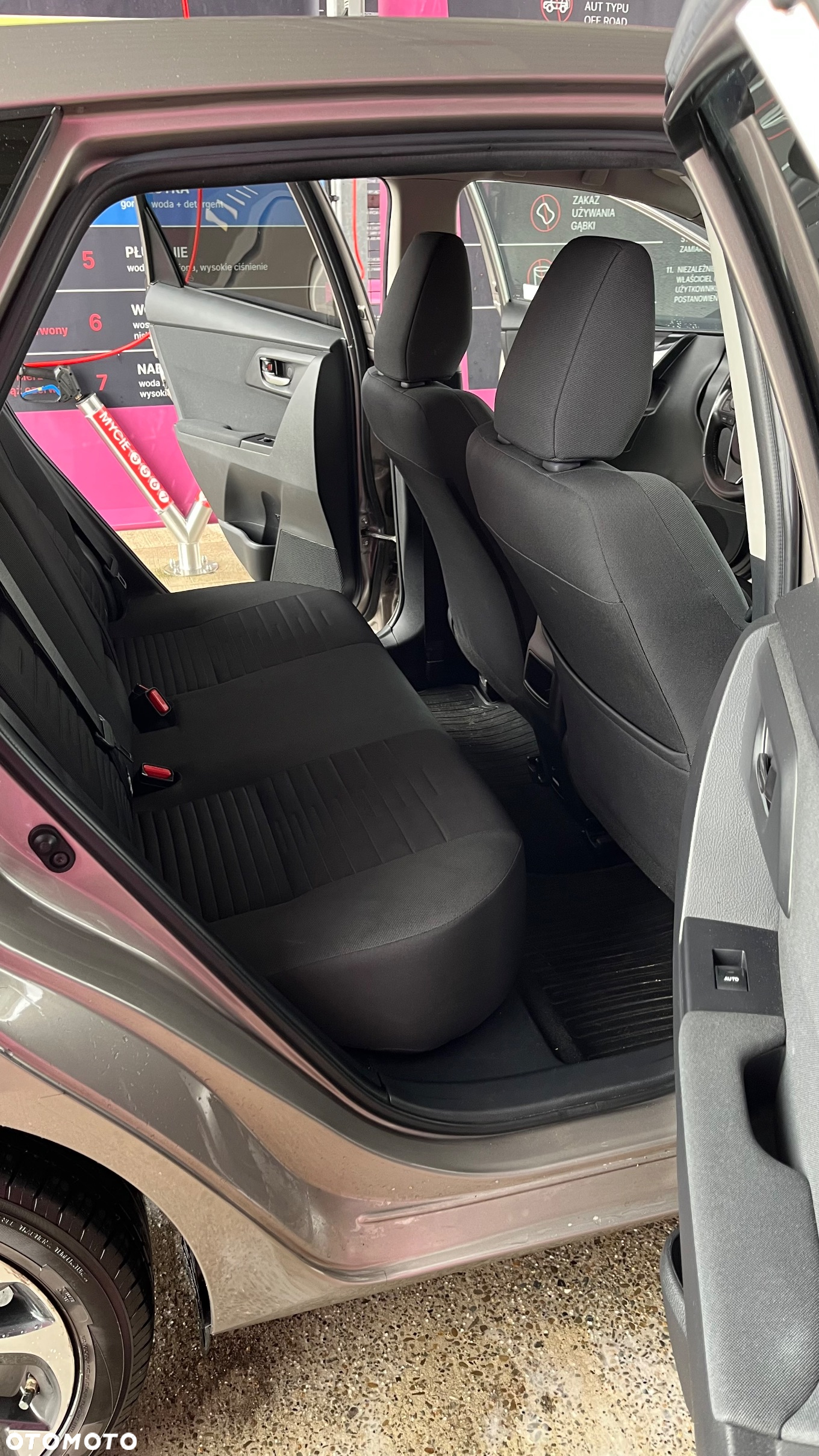 Toyota Auris 1.6 Comfort - 13
