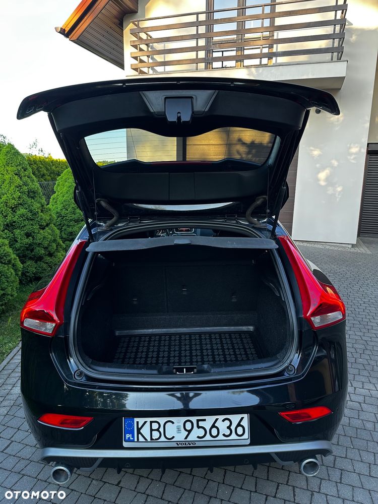 Volvo V40 D4 RDesign - 6