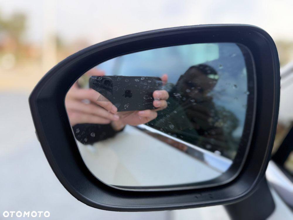 Nissan Qashqai 1.3 DIG-T MHEV 4x4 Tekna+ Xtronic - 39