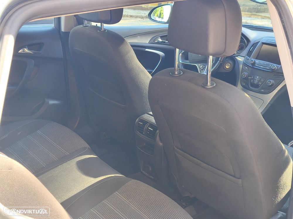 Opel Insignia Sports Tourer 2.0 CDTi Executive S/S - 23