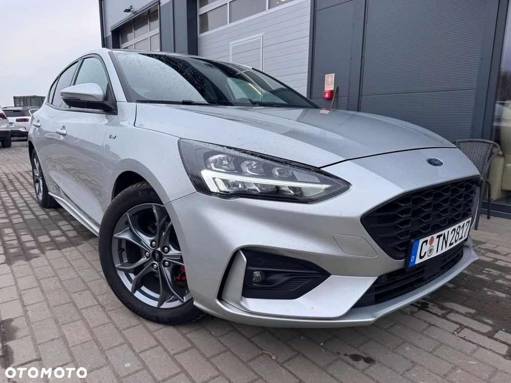 Ford Focus 1.5 EcoBlue Start-Stopp-System ST-LINE X - 19