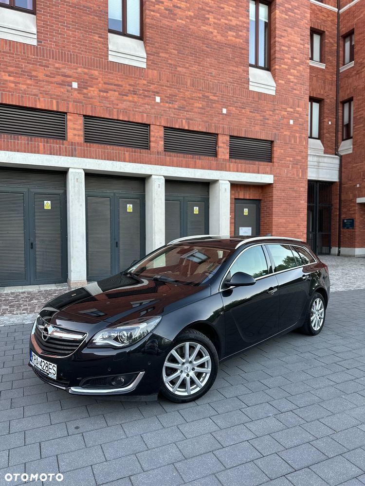 Opel Insignia 2.0 SIDI Turbo 4x4 Sports Tourer ecoFLEX Business Edition - 2