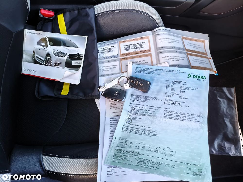 Citroën DS4 HDi 165 SoChic - 36