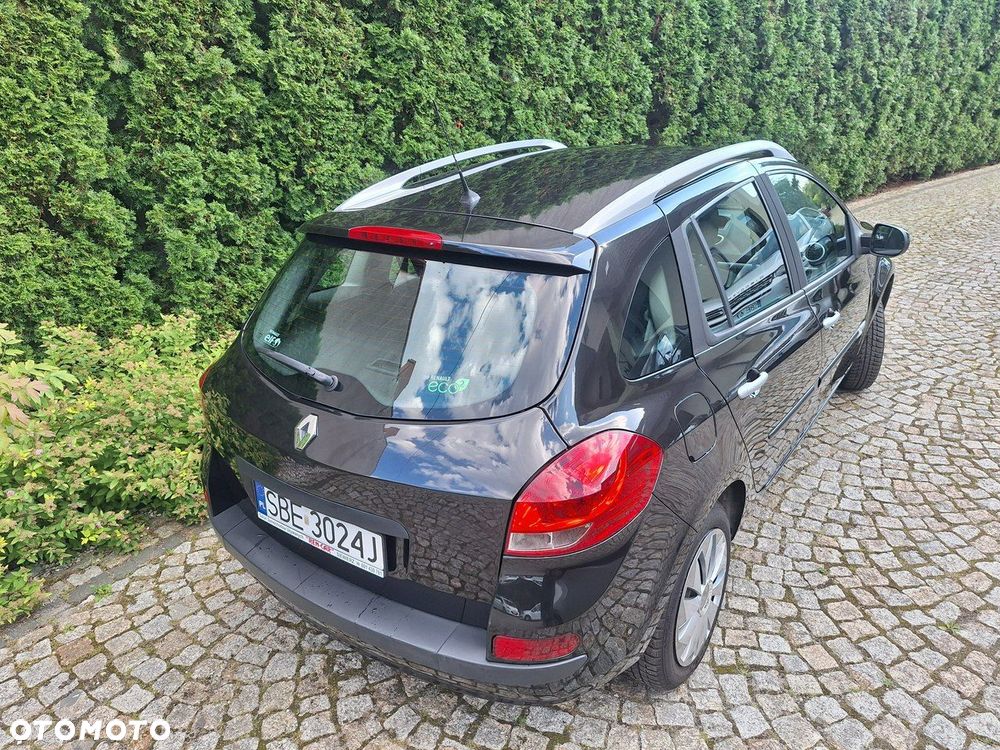 Renault Clio 1.2 16V 75 Dynamique - 32