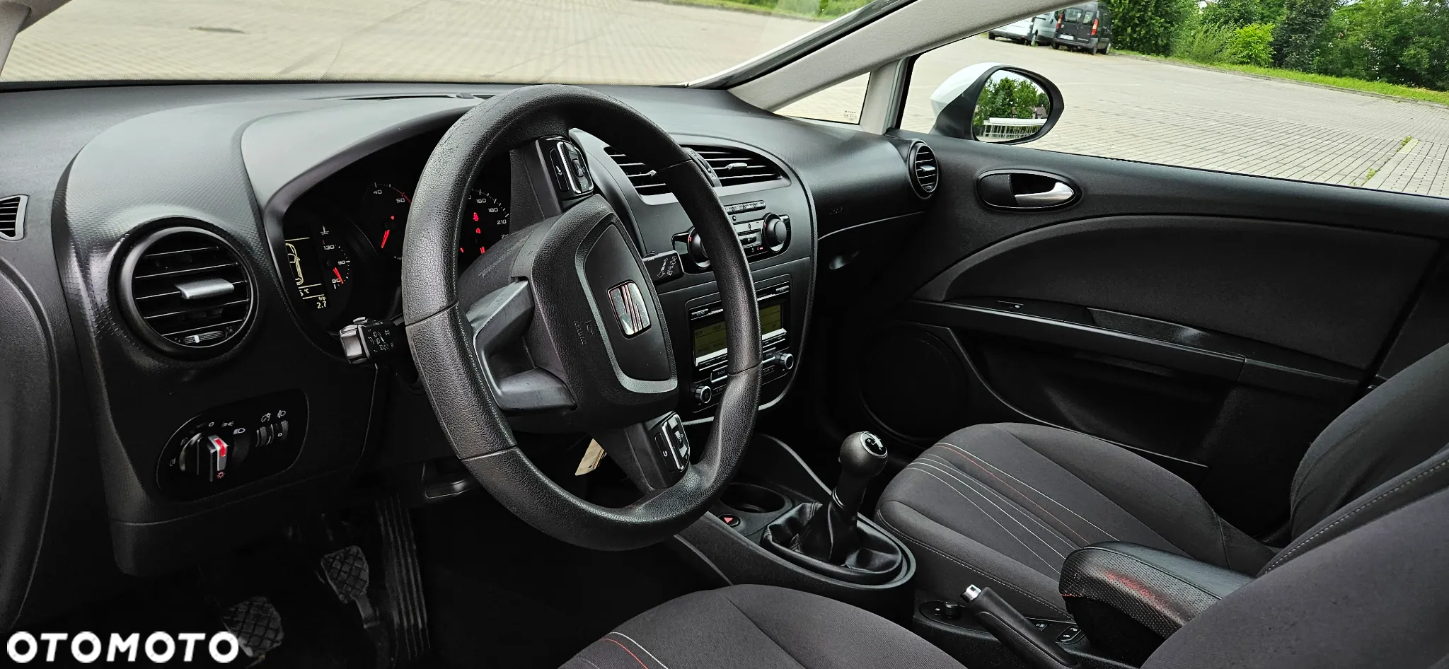Seat Leon 1.6 TDI DPF Reference - 11