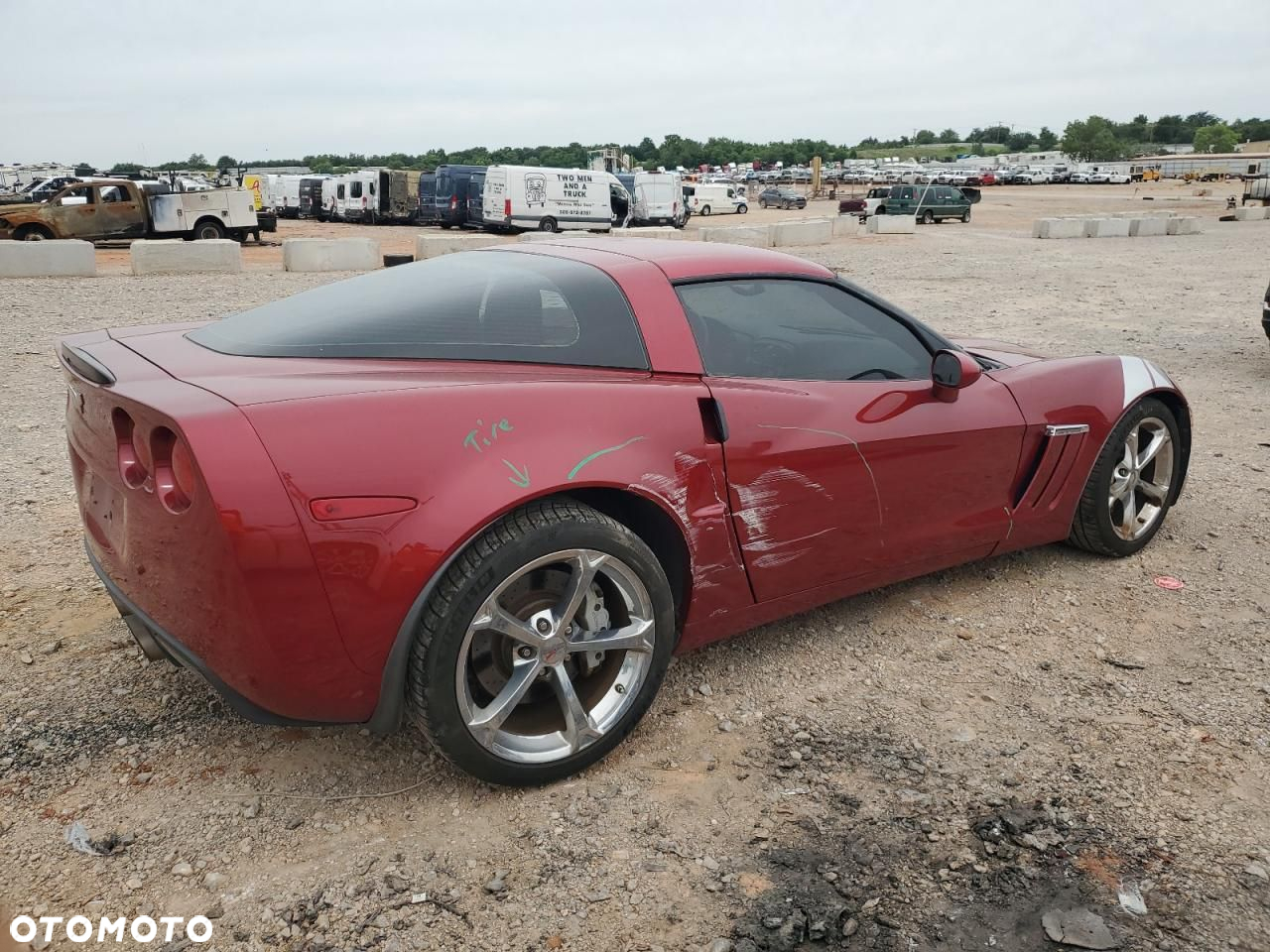 Chevrolet Corvette - 3
