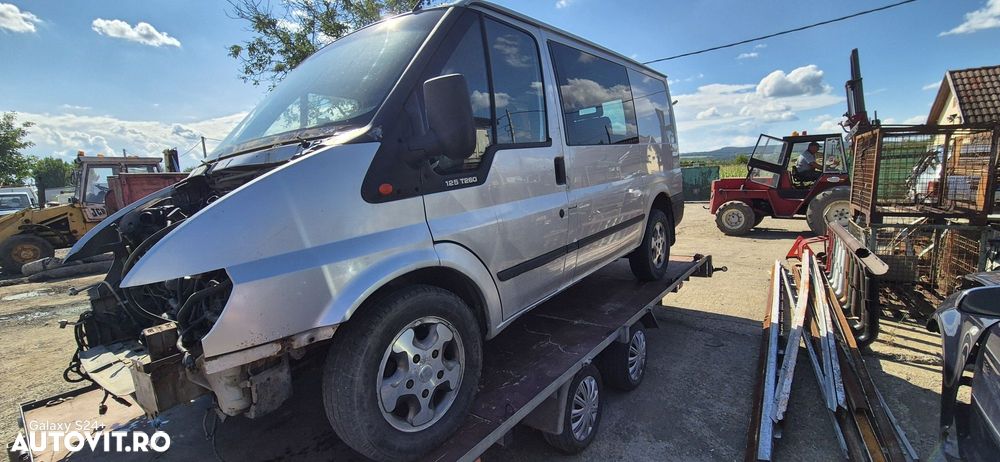 Dezmembram Ford Transit 2.0TDCI 96KW 130CP. FMBA - 2