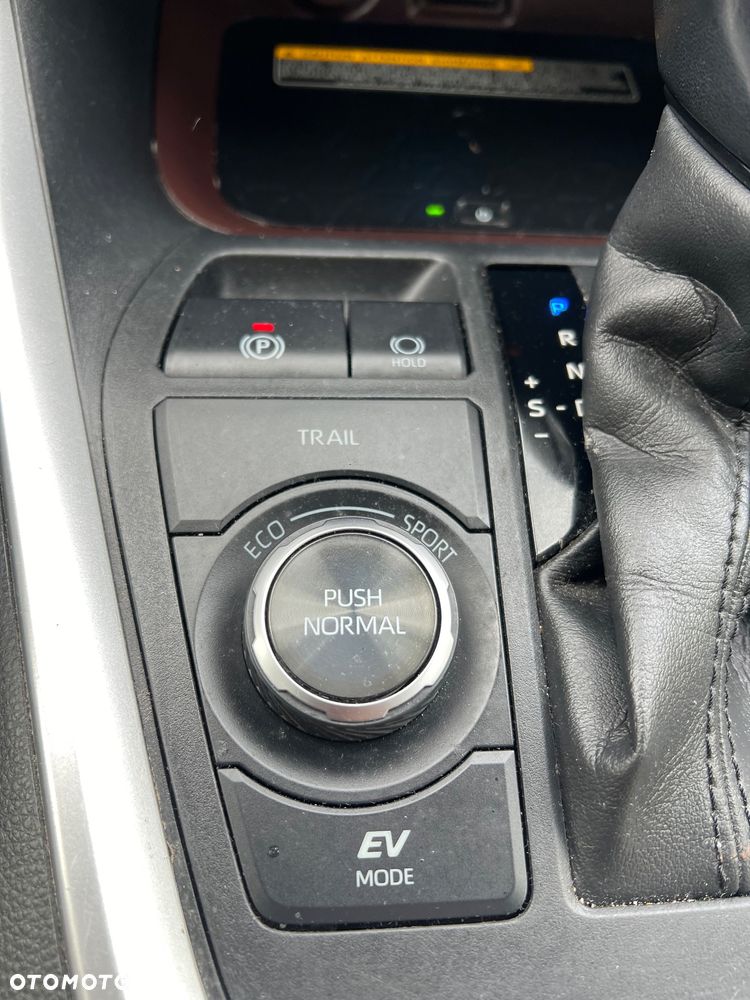 Toyota RAV4 - 30