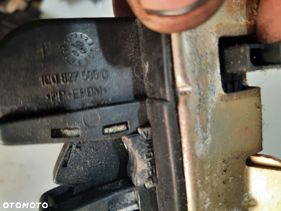 ZAMEK KLAPY BAGAZNIKA VW BEETLE LEON CADDY TOUAREG SLASK WYSYLKA VAT - 2