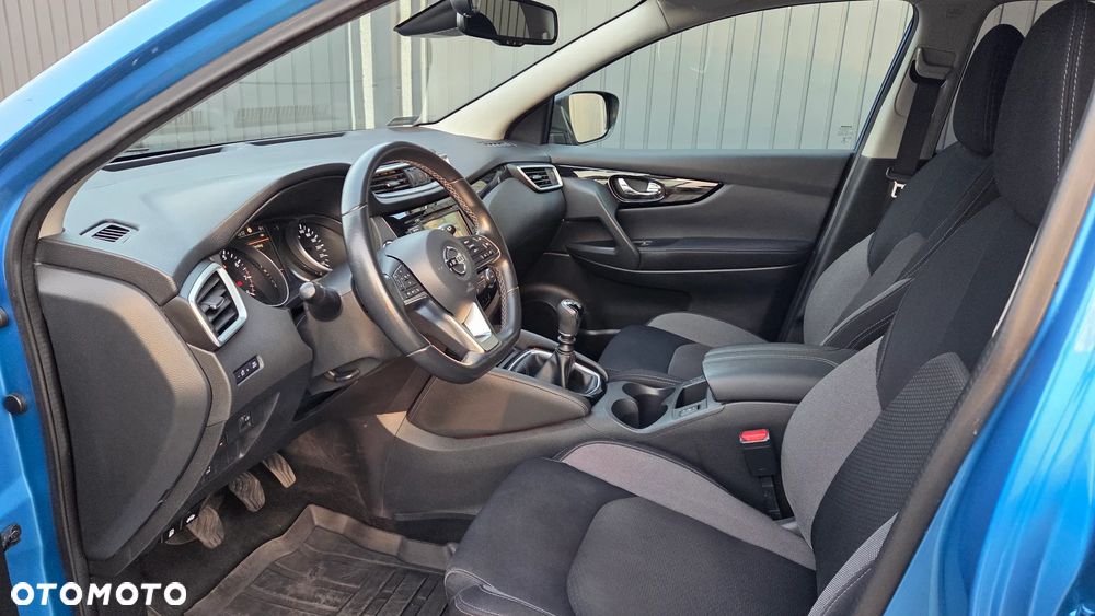 Nissan Qashqai 1.3 DIG-T N-CONNECTA - 9