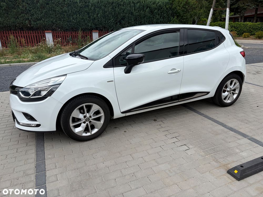 Renault Clio 1.2 16V Limited - 2