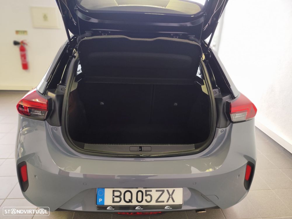 Opel Corsa 1.2 T GS - 10