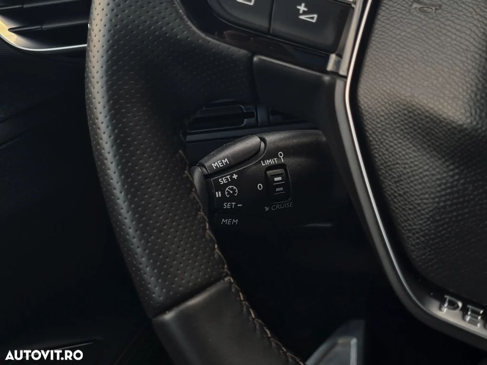 Peugeot 3008 1.6 THP EAT6 GT-Line - 18