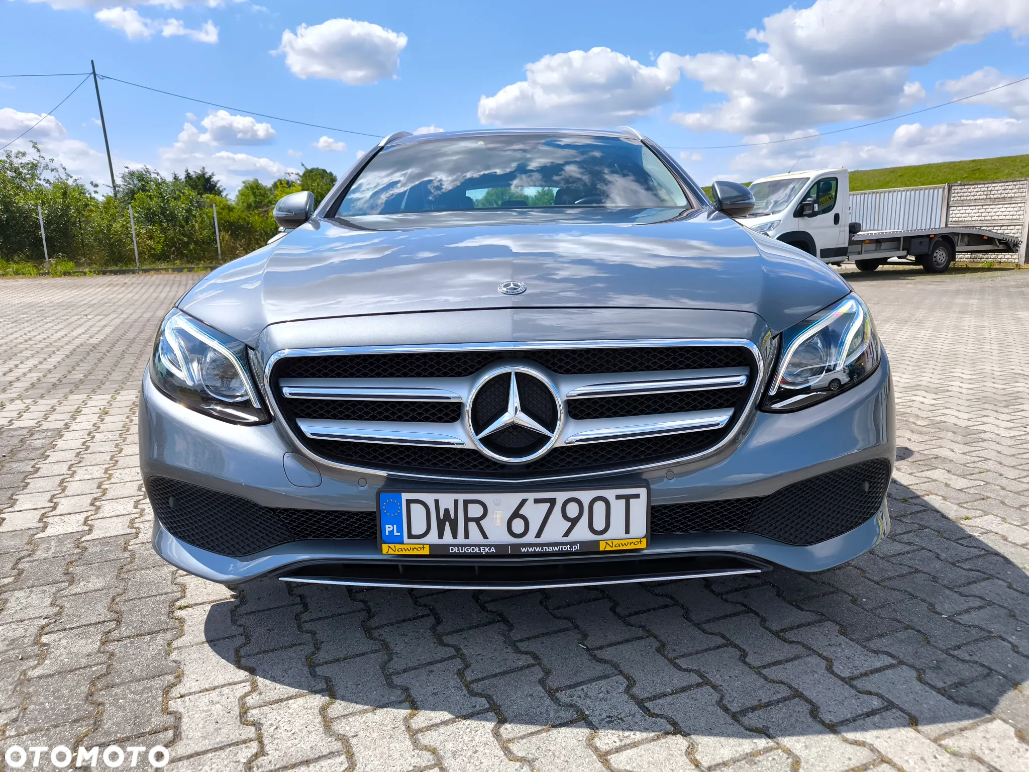 Mercedes-Benz Klasa E 200 d 9G-TRONIC - 8