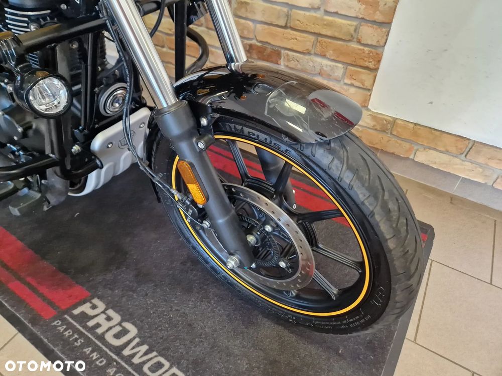Royal Enfield Meteor - 27