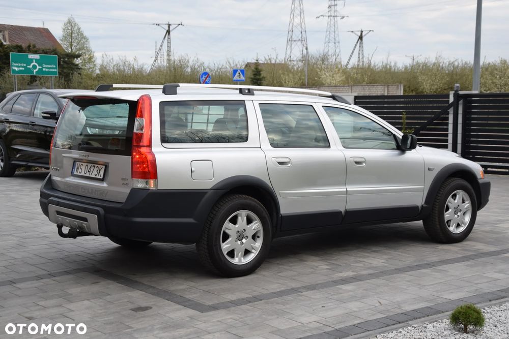 Volvo V70 2.5T AWD Summum - 4