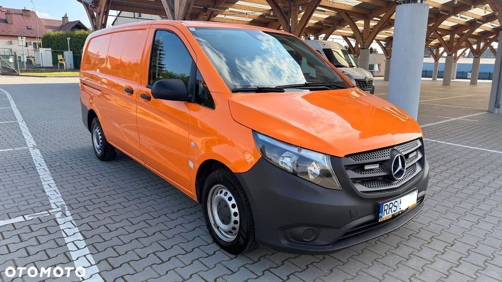 Mercedes-Benz VITO - 1