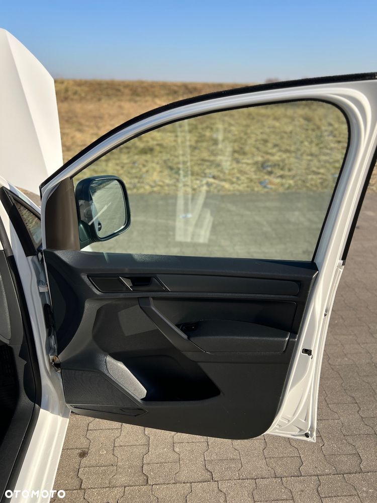 Volkswagen CADDY - 22