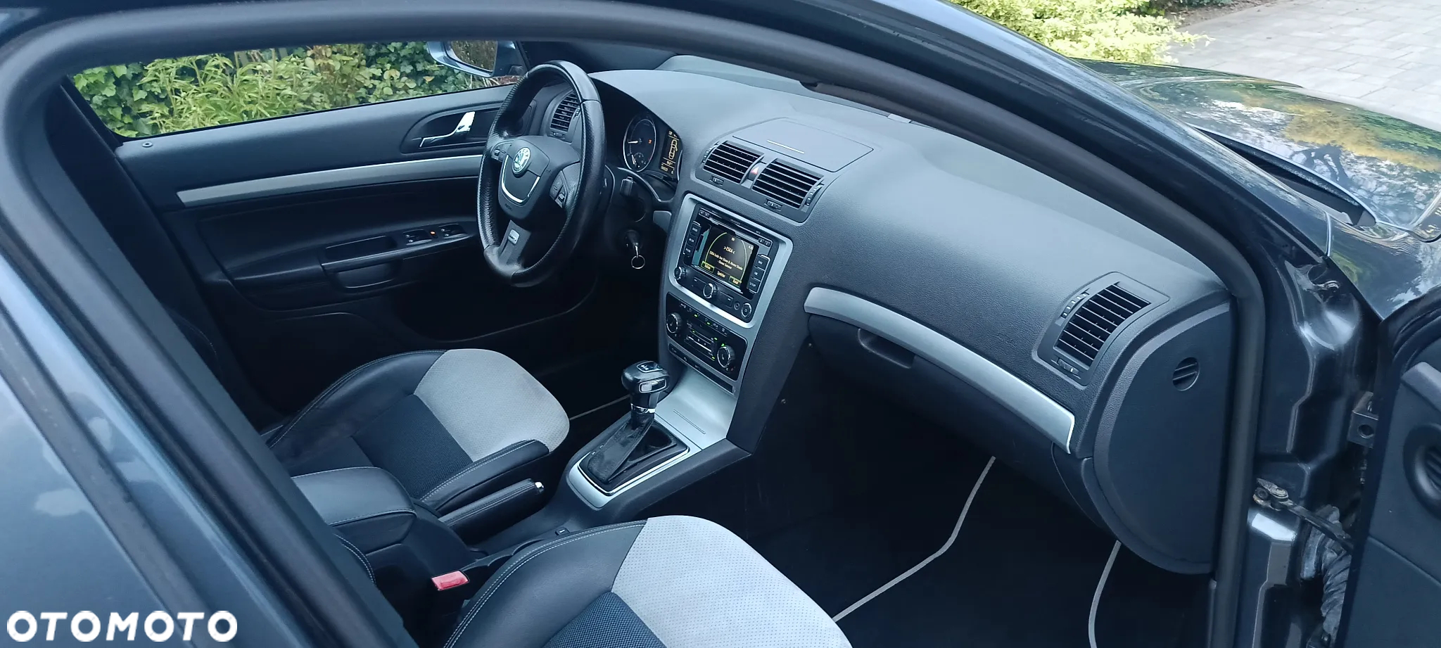 Skoda Octavia 2.0 TFSI RS DSG - 7