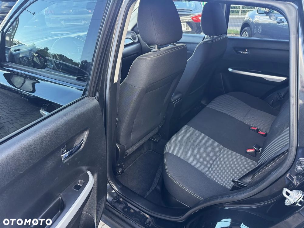 Suzuki Vitara 1.6 (4x2) Comfort+ - 9