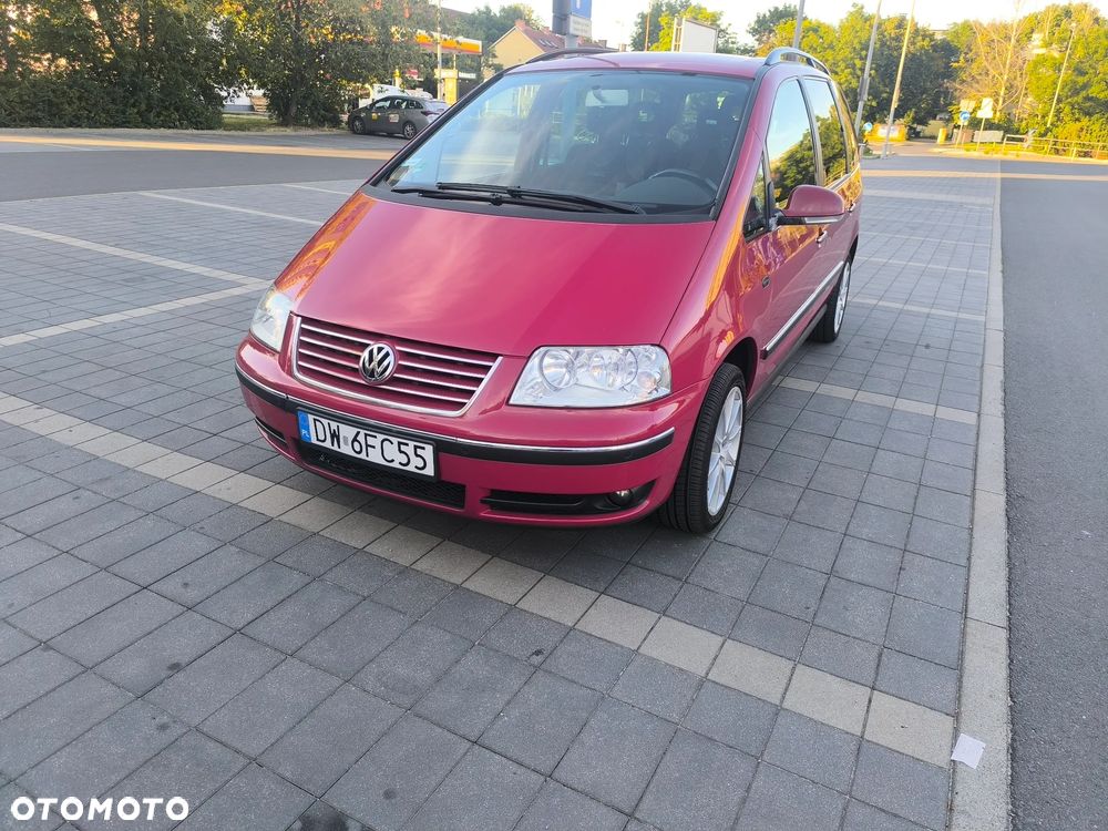 Volkswagen Sharan 1.8T Highline Tiptr - 3