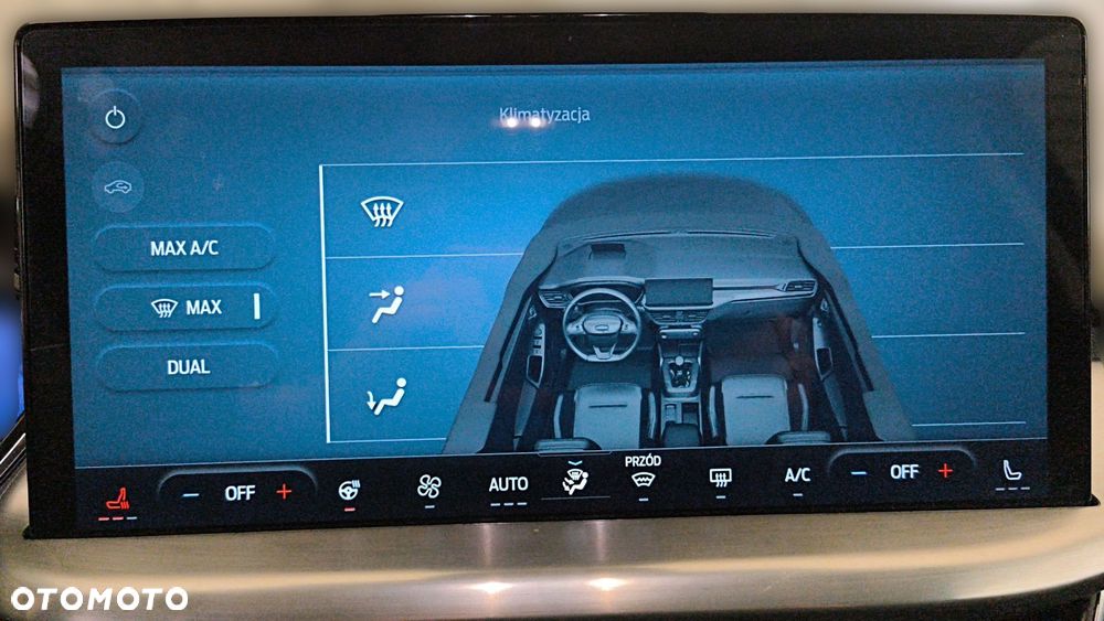 Ford Focus 1.0 EcoBoost mHEV Titanium X - 30